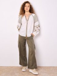 Apricot Bluzka w kolorze białym rozmiar: L. Białe bluzki damskie Apricot, l, z aplikacjami, bez kołnierzyka, bez ramiączek. Za 86.99 zł.