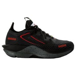 Buty sportowe damskie Fila Shocket VR46. Czarne obuwie sportowe casual damskie Fila, trekkingowe. Za 365.00 zł.