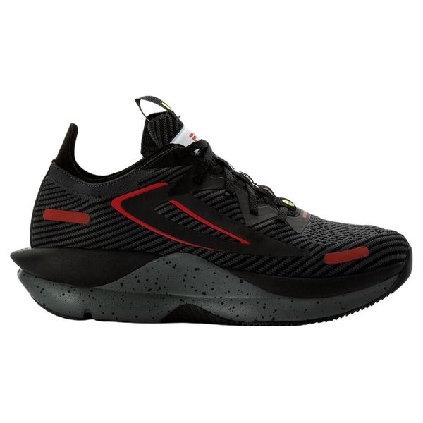 Buty sportowe damskie Fila Shocket VR46. Czarne obuwie sportowe casual damskie Fila, trekkingowe. W wyprzedaży za 340.00 zł.