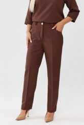 Eleganckie klasyczne brązowe spodnie Eleonora PLUS SIZE XXL OVERSIZE JESIEŃ. Brązowe spódnice damskie Moda Size Plus Iwanek, do pracy, na jesień, plus size, bez wzorów, z elastanu, biznesowe, mini. Za 219.90 zł.