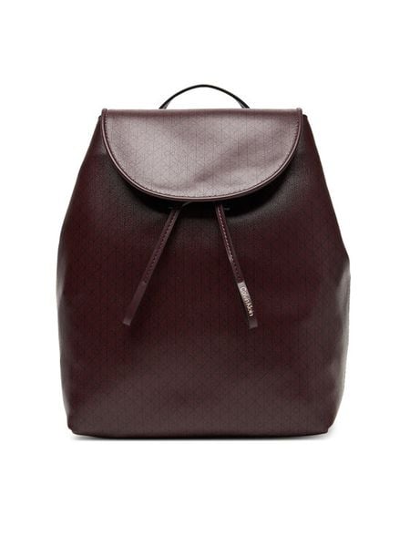 Calvin Klein Plecak Emblem Aop Flap Backpack LV04F3271G Bordowy. Czerwone plecaki Calvin Klein, bez wzorów, ze skóry. Za 409.99 zł.