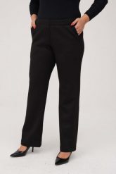 Klasyczne czarne spodnie z prostą nogawką i wysokim stanem OVERSIZE PLUS SIZE XXL. Czarne spodnie materiałowe damskie Moda Size Plus Iwanek, bez wzorów, z nylonu, krótkie. Za 189.90 zł.