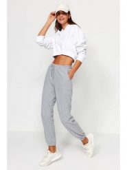 Trendyol Spodnie dresowe w kolorze szarym rozmiar: XL. Szare spodnie dresowe damskie Trendyol, xl, bez wzorów, z dresówki. Za 73.99 zł.