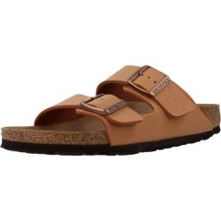Klapki damskie Birkenstock Arizona BS. Brązowe klapki damskie Birkenstock, bez wzorów, z materiału, bez obcasa, bez zapięcia. Za 421.00 zł.