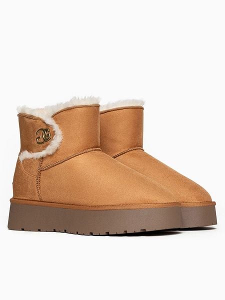 Blackfield Botki zimowe "Mebrela" w kolorze jasnobrązowym rozmiar: 39. Brązowe botki damskie Blackfield, na zimę, bez obcasa, na platformie, bez zapięcia. Za 184.95 zł.