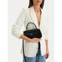 Torebka MEXX. Czarne torebki klasyczne damskie Mexx, bez dodatków. Za 149.99 zł.