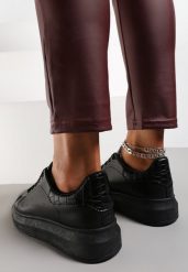 Czarne Sneakersy na Niskiej Platformie w Klasycznym Stylu Lucid Dream. Czarne obuwie sportowe damskie Renee, z jeansu, bez zapięcia. Za 49.99 zł.