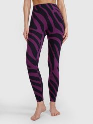 LEGGINSY DAMSKIE 4F DO JOGI SZYBKOSCHNĄCE KOLOR FIOLETOWY. Fioletowe legginsy damskie 4F, m, bez wzorów, z materiału, na fitness i siłownię. Za 125.47 zł.