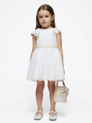 Mayoral Sukienka elegancka 3914 Écru Regular Fit. Sukienki dziewczęce Mayoral, bez wzorów, z syntetyku, bez ramiączek. Za 139.99 zł.