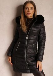 Czarna Kurtka Długa Pikowana z Kapturem Yine. Czarne kurtki damskie Renee, na zimę, l, z aplikacjami, z kapturem. Za 289.99 zł.