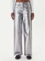 Adidas Jeansy Firebird KD2922 Srebrny Loose Fit. Szare jeansy damskie Adidas. Za 438.99 zł.