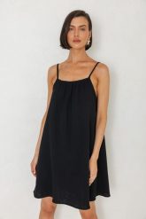 SUKIENKA BELLA CZARNA M - Flawless. Czarne sukienki damskie Flawless, bez wzorów, ze skóry, retro, bez ramiączek. Za 398.00 zł.