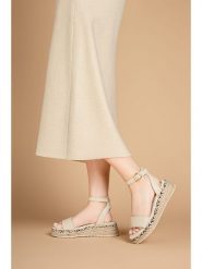 Foreverfolie Sandały w kolorze beżowym na koturnie rozmiar: 37. Brązowe sandały damskie Foreverfolie, bez wzorów, z otwartym noskiem, bez obcasa, na koturnie, bez zapięcia. Za 121.99 zł.