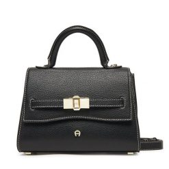 Torebka Aigner. Czarne torebki klasyczne damskie Aigner, bez dodatków. Za 2,759.00 zł.