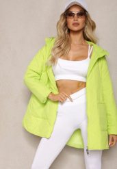 Zielona Pikowana Kurtka o Fasonie Oversize z Kapturem i Naszytymi Kieszeniami Gomella. Zielone kurtki damskie Renee, m, bez wzorów, z kapturem. Za 249.99 zł.