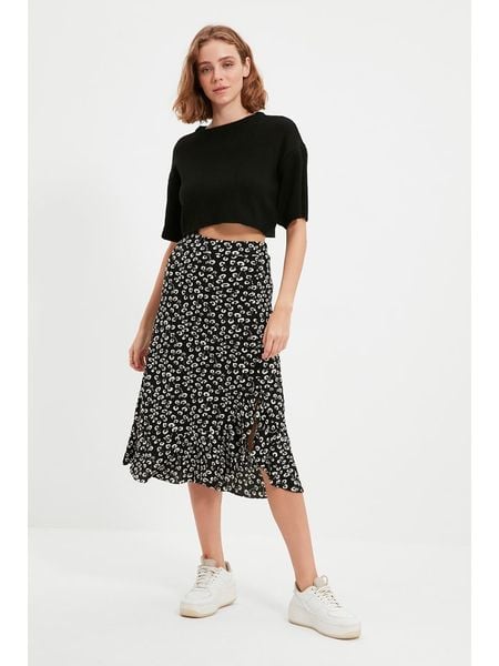Trendyol Spódnica w kolorze czarnym rozmiar: S. Czarne spódnice damskie Trendyol, na co dzień, s, bez wzorów, midi. Za 41.59 zł.