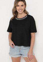 Czarny Bawełniany T-shirt Ozdobiony Cyrkoniami Fadelis. Czarne t-shirty damskie Born2be, l, z aplikacjami, z bawełny, bez kołnierzyka. Za 39.99 zł.