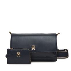 Torebka Tommy Hilfiger. Niebieskie listonoszki damskie Tommy Hilfiger, bez wzorów, bez dodatków. Za 319.99 zł.