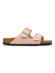 Birkenstock Klapki "Arizona" w kolorze jasnoróżowym rozmiar: 39. Różowe klapki damskie Birkenstock, bez wzorów, z otwartym noskiem, bez obcasa, bez zapięcia. Za 373.35 zł.