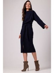 Be Wear Sukienka w kolorze granatowym rozmiar: XL. Niebieskie sukienki damskie Be Wear, bez wzorów, z tkaniny, bez ramiączek. Za 301.95 zł.