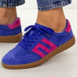 Granatowe skórzane półbuty damskie Filippo Dp7549/26. Niebieskie półbuty damskie Filippo, na jesień, bez wzorów, z jeansu, bez obcasa, na płaskiej podeszwie, bez zapięcia. Za 239.00 zł.