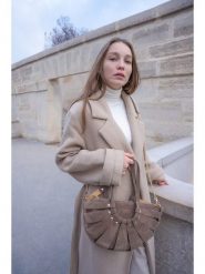 Maison héritage PARIS Skórzana torebka "Sparti" w kolorze szarobrązowym - 34,5 x 21 x 8 cm rozmiar: onesize. Brązowe torebki klasyczne damskie maison héritage PARIS, z materiału, przez ramię, bez dodatków. Za 369.99 zł.