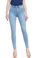 SPODNIE DAMSKIE LEE SCARLETT HIGH LIGHT FLORIN L626MOHR 112114288. Niebieskie rurki damskie Lee, bez wzorów, z denimu, z podwyższonym stanem. Za 199.99 zł.