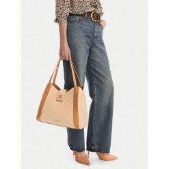 Torebka Nine West. Brązowe torebki klasyczne damskie Nine West, bez dodatków. Za 279.99 zł.