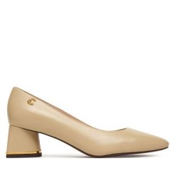 Czółenka Coccinelle. Brązowe czółenka damskie Coccinelle, bez wzorów, bez obcasa. Za 889.99 zł.