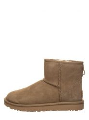 UGG Skórzane botki "Classic Mini II" w kolorze brązowym rozmiar: 38. Brązowe botki damskie Ugg, z materiału, z okrągłym noskiem, bez obcasa, bez zapięcia. Za 732.45 zł.