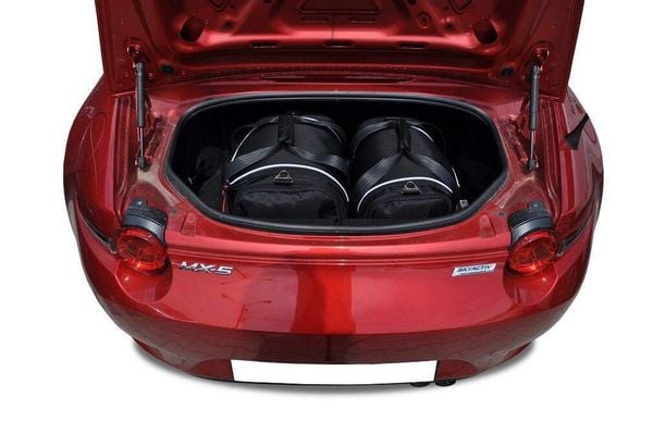Torby Do Bagażnika Mazda Mx-5 2015+ 2Szt Kjust. Czarne torby podróżne KJUST, bez wzorów, z kauczuku. Za 487.00 zł.