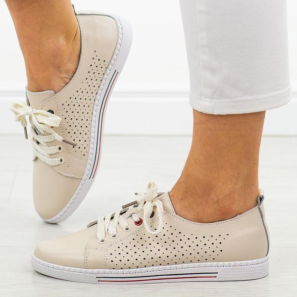 Beżowe ażurowe skórzane półbuty, tenisówki damskie S.Barski 587. Brązowe obuwie sportowe damskie S.BARSKI, w ażurowe wzory, ze skóry, bez zapięcia. Za 219.00 zł.