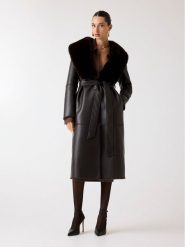 Marciano Guess Kurtka przejściowa 179787 Brązowy Classic Fit. Brązowe kurtki damskie Marciano Guess, z aplikacjami, bez kaptura. Za 1,989.00 zł.