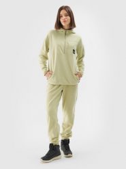 4F Spodnie dresowe polarowe damskie - khaki L. Brązowe spodnie dresowe damskie 4F, bez wzorów, z dresówki. W wyprzedaży za 59.99 zł.