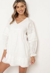 Biała Bawełniana Sukienka Boho z Haftowanej Tkaniny Ozdobiona Guzikami Elalee. Białe sukienki damskie Born2be, bez wzorów, z bawełny, boho, bez ramiączek. Za 239.99 zł.