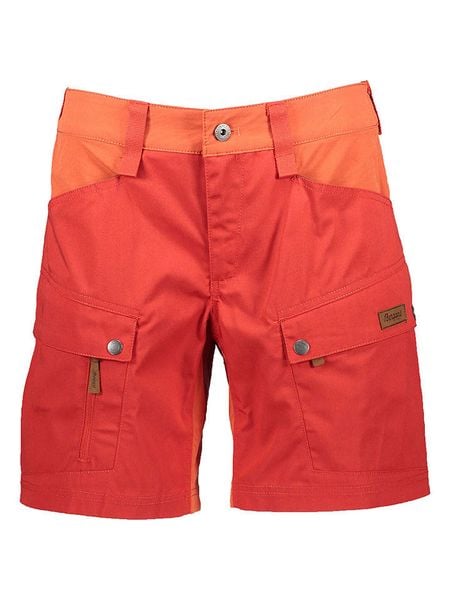 Bergans Szorty funkcyjne "Favor" w kolorze czerwono-pomarańczowym rozmiar: 40. Czerwone spodenki sportowe damskie Bergans, bez wzorów, z bawełny, outdoorowe. Za 187.96 zł.