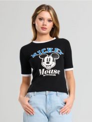 Koszulka z nadrukiem Mickey Mouse - czarny. Czarne koszulki damskie Sinsay, l, bez wzorów, bez kołnierzyka, bez ramiączek. Za 39.99 zł.