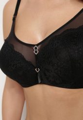 Czarny Koronkowy Biustonosz Typu Full Cup z Metalowymi Klamerkami i Cyrkoniami Mulani. Czarne biustonosze Renee, bez wzorów, z koronki. Za 34.99 zł.