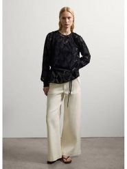 STEFANEL Bluzka w kolorze czarnym rozmiar: S. Czarne bluzki damskie Stefanel, s, bez wzorów, z bawełny, bez kołnierzyka, bez ramiączek. Za 208.99 zł.