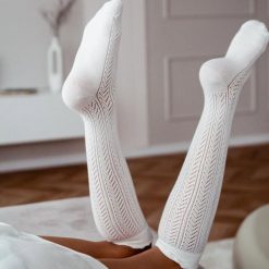 Podkolanówki damskie 210 jodełka ecru. Skarpetki damskie Milena, bez wzorów, z bawełny. Za 24.00 zł.