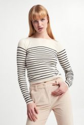 Sweter damski jedwabny Molina WEEKEND MAX MARA. Swetry klasyczne damskie Weekend Max Mara, m, z jedwabiu, bez kołnierzyka. W wyprzedaży za 650.30 zł.