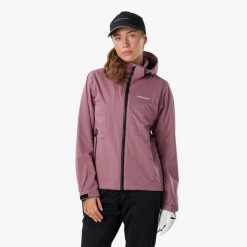 Kurtka przeciwdeszczowa golf damska Swedemount On Course Jacket II wodoodporna. Fioletowe kurtki damskie SWEDEMOUNT, bez wzorów, z tkaniny, bez kaptura. Za 449.99 zł.