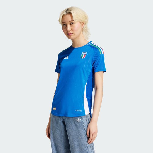 Koszulka Italy Women's Team 2024 Home Authentic. Niebieskie bluzki damskie Adidas, s, bez wzorów, bez kołnierzyka, bez ramiączek. W wyprzedaży za 349.50 zł.