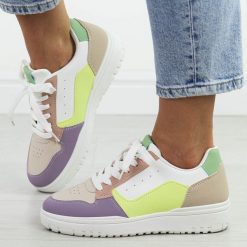 Fioletowe sportowe buty damskie McBraun 23263. Fioletowe obuwie sportowe casual damskie McBraun, ze skóry, na fitness i siłownię. Za 99.00 zł.