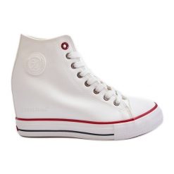 Trampki Damskie Na Koturnie Cross Jeans NN2R4004 Białe. Białe trampki damskie bez wzorów, z jeansu, bez zapięcia. Za 212.52 zł.