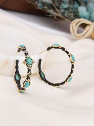 L'Atelier de Gaia Pozłacane kolczyki-półkreole z turkusem i cyrkoniami rozmiar: onesize. Czarne kolczyki damskie L'Atelier de Gaia, z cyrkonią, pozłacane. Za 143.90 zł.