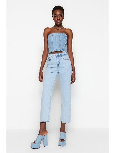 Trendyol Dżinsy - Regular fit - w kolorze błękitnym rozmiar: 38. Niebieskie jeansy damskie Trendyol, z podwyższonym stanem. Za 65.54 zł.