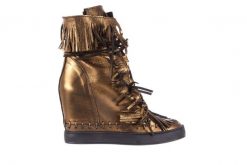 Botki Bayla-136 G655 Skóra Złota, Skóra naturalna - 41. Żółte botki damskie Bayla, ze skóry, bez obcasa, na koturnie, bez zapięcia. W wyprzedaży za 134.10 zł.