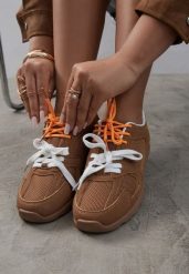 Brązowe Sneakersy z Podwójnymi Sznurówkami Terfitra. Brązowe obuwie sportowe casual damskie Renee. Za 79.99 zł.