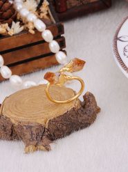 Pierres delicates Pozłacany pierścionek z cytrynami rozmiar: onesize. Pomarańczowe pierścionki damskie Pierres delicates, z cytrynem, pozłacane. Za 21.99 zł.